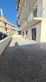 Foto Appartamento in Via Claudio Claudiano 8, Catania di 115 m² in vendita