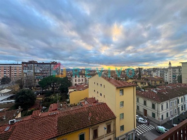 Foto Appartamento a Firenze Porta al Prato - San Jacopino di 100 m²