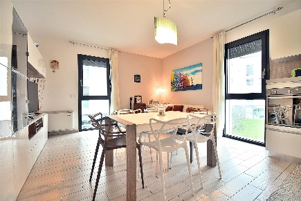 Foto Appartamento in Viale Sardegna, Siena Stazione di 75 m² con 3 locali