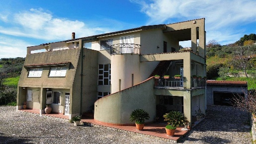 Foto Villa unifamiliare in Contrada Canfuto snc, Bivona di 717 m²