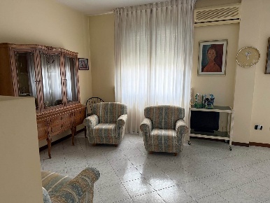 Foto Appartamento a Matera Centro di 94 m² con 3 locali in vendita