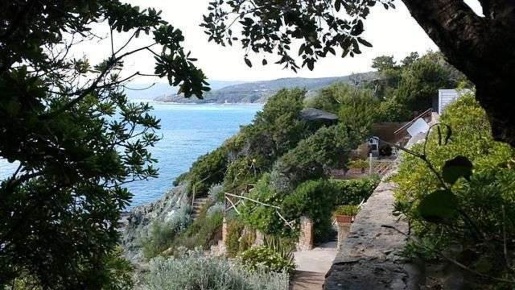 Foto Garage a Rosignano Marittimo Castiglioncello di 8 m² in vendita