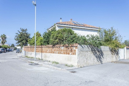 Foto Villa unifamiliare in lido lago, Battipaglia Lago di 180 m² in vendita