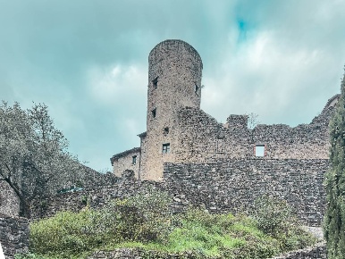 Foto Casa indipendente a Mulazzo di 70 m² con 5 locali in vendita