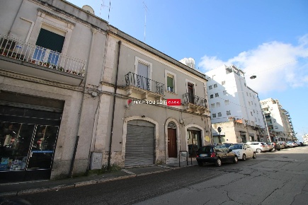 Foto Appartamento in Via dei Mille  100, Martina Franca di 105 m²