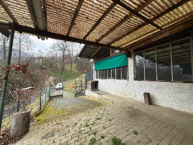 Foto Casa indipendente in Regione Pra del Vel 2, Pralungo di 158 m²