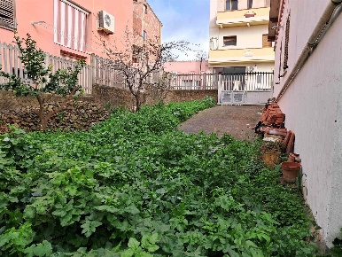 Foto Appartamento a Iglesias Centro di 110 m² con 4 locali in vendita