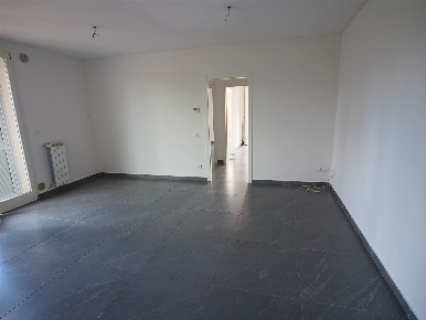 Foto Appartamento a Agliana Centro di 80 m² con 3 locali in vendita