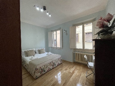 Foto Casa indipendente a Firenze Casellina di 210 m² con 12 locali
