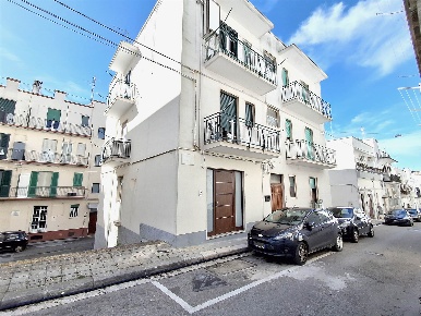 Foto Appartamento in Via Gioberti 34, Noci Centro di 45 m² con 1 locali