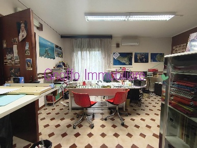 Foto Ufficio a Erice Casa Santa di 85 m² con 3 locali in affitto