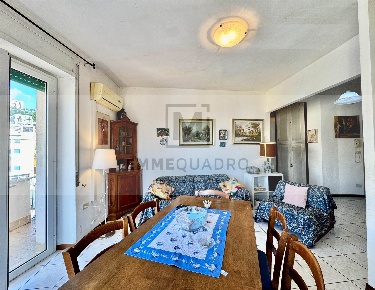 Foto Appartamento in Via Manara 11, Terracina Centro di 86 m² con 3 locali