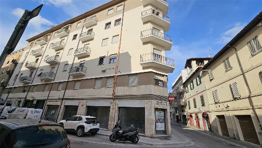 Foto Appartamento in Via Gentile da Foligno 19, Foligno Centro Storico