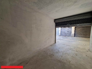 Foto Garage in viale belfiore 44, Firenze Fortezza - Stazione di 17 m²