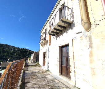 Foto Case indipendenti in SALITA CASTELLO 18 20, Ragusa Ibla di 60 m²