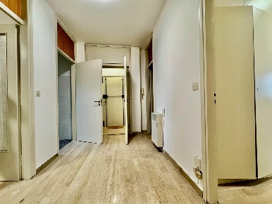 Foto Appartamento in via Bissolati, Venezia Mestre di 117 m² con 6 locali