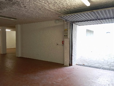 Foto Magazzino a Rimini di 180 m² con 1 locali in affitto