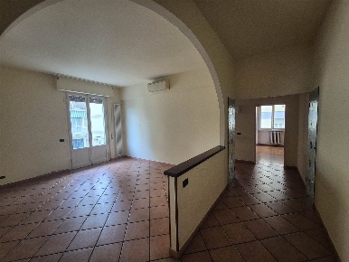 Foto Appartamento in via dei Turri 35, Scandicci Centro di 100 m²