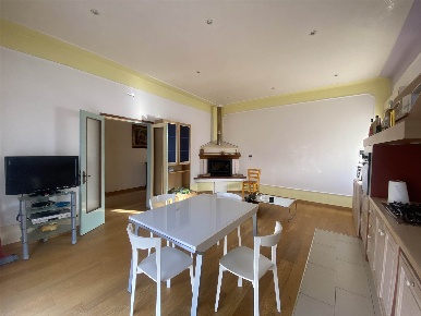 Foto Appartamento a San Casciano in Val di Pesa Calzaiolo di 140 m²