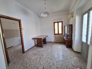 Foto Appartamento a San Severino Marche Centro di 77 m² con 4 locali