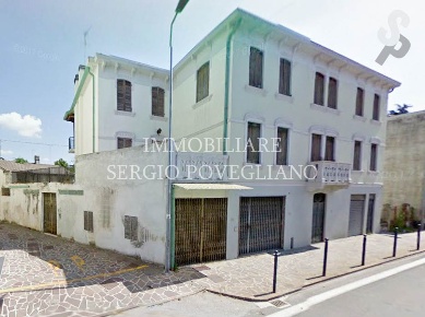 Foto Casa indipendente in Via Nazionale 23, Spresiano Centro di 513 m²