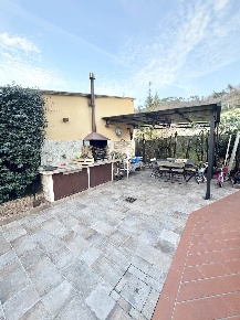 Foto Casa indipendente a Massarosa Bozzano, Quiesa di 100 m² con 5 locali