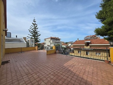 Foto Attico in Via Spezzaferro, Silvi Silvi Marina di 101 m² con 3 locali