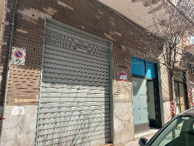 Foto Negozio in Via Luigi Guercio 285, Salerno Irno - Brignano di 50 m²
