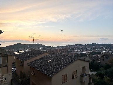 Foto Appartamento a Piombino di 125 m² con 6 locali in vendita