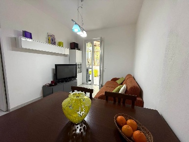 Foto Appartamento a Cecina Cecina Centro di 64 m² con 4 locali in vendita