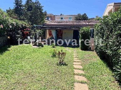 Foto Villa unifamiliare in Via Cala Lupo, Stintino Centro di 96 m²