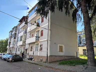 Foto Appartamento in Piazza Caulonia  1, Cosenza Stadio - Città 2000