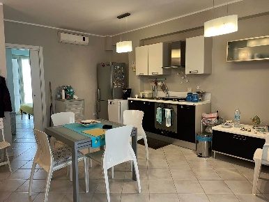 Foto Appartamento in via dei Pini, Pachino Marzameni di 55 m² con 2 locali