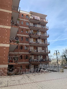 Foto Appartamento a Benevento Sala, Mellusi di 140 m² con 9 locali