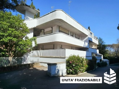 Foto Villa bifamiliare in VIA CASSIA 571, Roma Cassia - San Godenzo