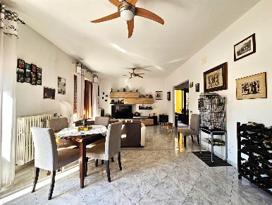 Foto Appartamento a Campiglia Marittima Venturina di 100 m² con 5 locali