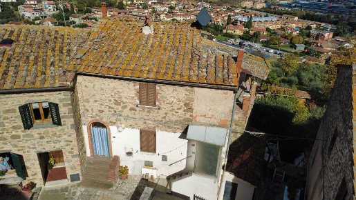 Foto Appartamento a Sinalunga Centro di 120 m² con 8 locali in vendita