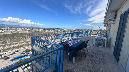 Foto Attico in Via Fiume 47, Foggia Stazione di 144 m² con 5 locali