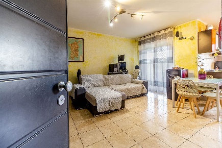 Foto Appartamento in via Sandro Pertini 33, Porto Torres di 82 m²