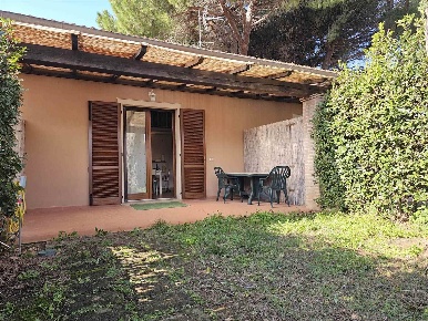 Foto Appartamento a Rosignano Marittimo Vada di 62 m² con 2 locali