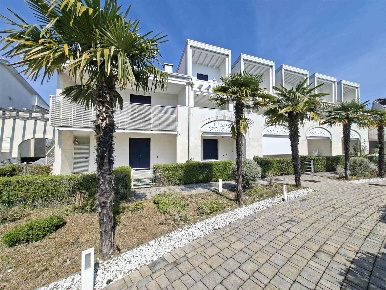 Foto Appartamento a Eraclea Eraclea Mare di 80 m² con 3 locali in vendita