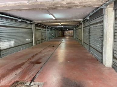 Foto Garage in Via Mancini 156, Cosenza Mancini di 40 m² con 1 locali