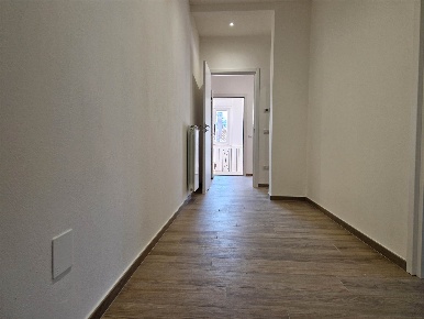 Foto Appartamento a Cecina Cecina Centro di 77 m² con 5 locali in vendita