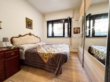 Foto Appartamento a Viareggio Lungomare di 87 m² con 4 locali in vendita