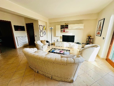 Foto Appartamento a Avellino A. Annarumma, A. Gasperi, F. Tedesco di 120 m²