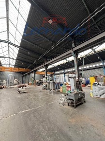 Foto Capannone industriale a Guardamiglio Centro di 3000 m² con 6 locali