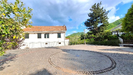 Foto Appartamento a Cava de' Tirreni Corpo Di Cava di 60 m² con 2 locali