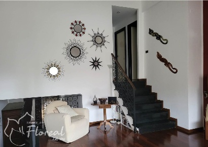Foto Appartamento a Ventimiglia Centro Città di 115 m² con 4 locali