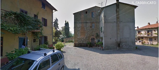 Foto Appartamento in 3 KM DA SAN GIOVANNI DELLE CONTEE, Sorano di 205 m²