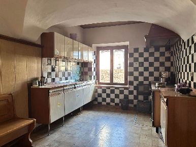 Foto Appartamento a Tesero Centro di 117 m² con 6 locali in vendita